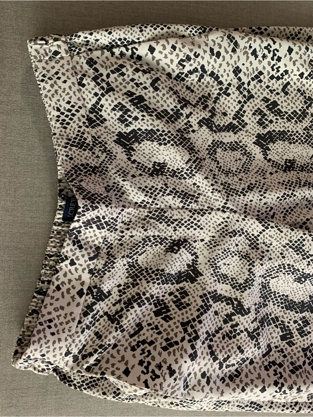 Neutral Snake Print pant - Picture 4 of 6